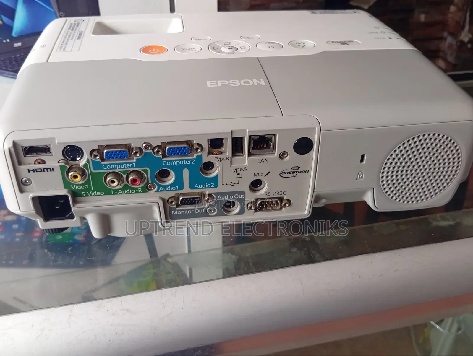 Epson Powerlite 95 — Clear, Bright Affordable