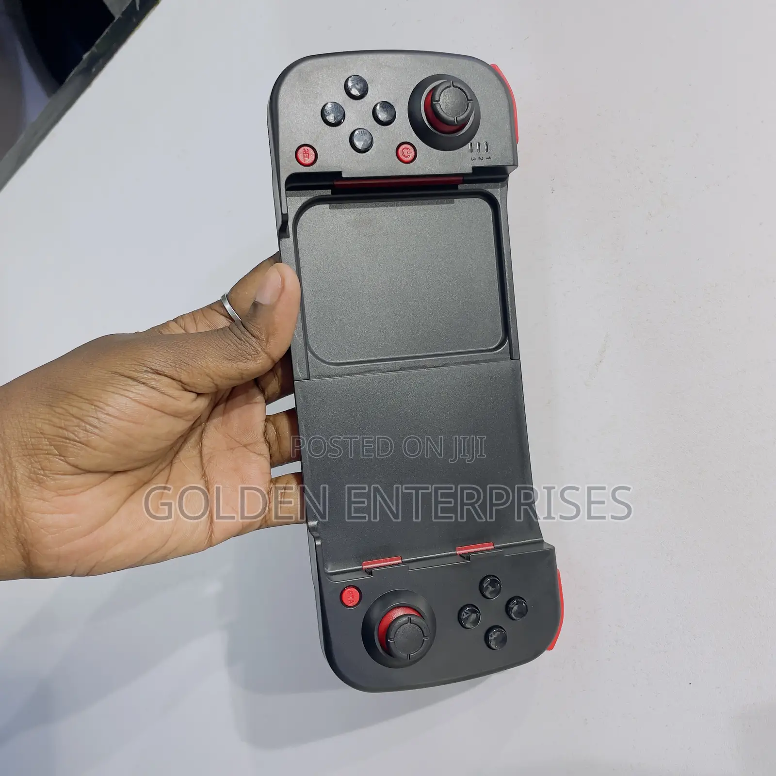 D3 Retractable Mobile Phone Game Controller