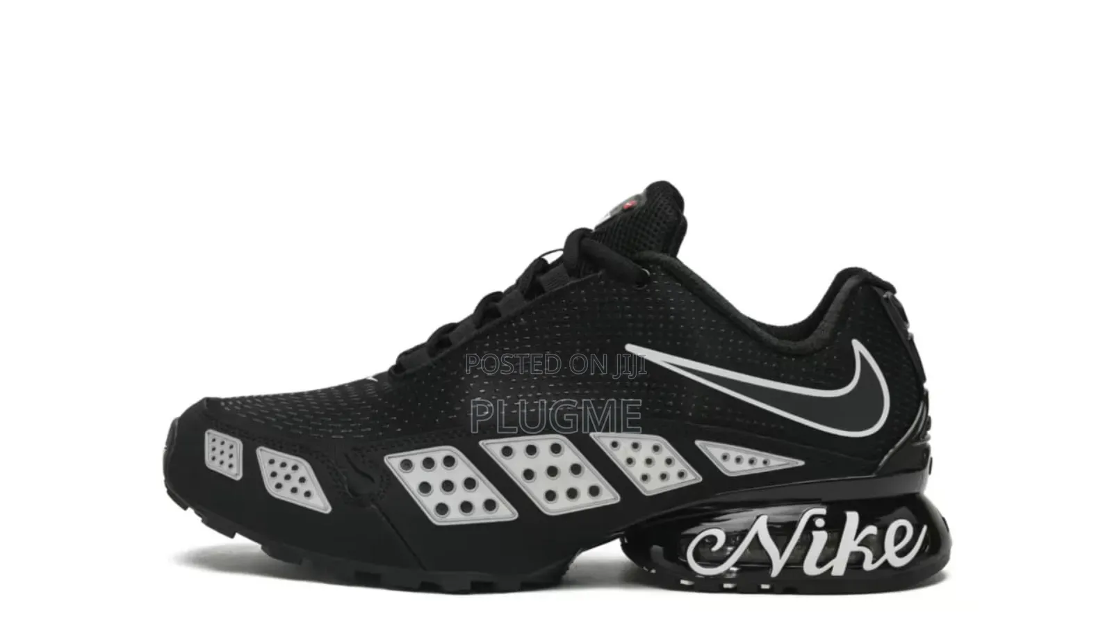 Nike Air Max Plus Sneakers