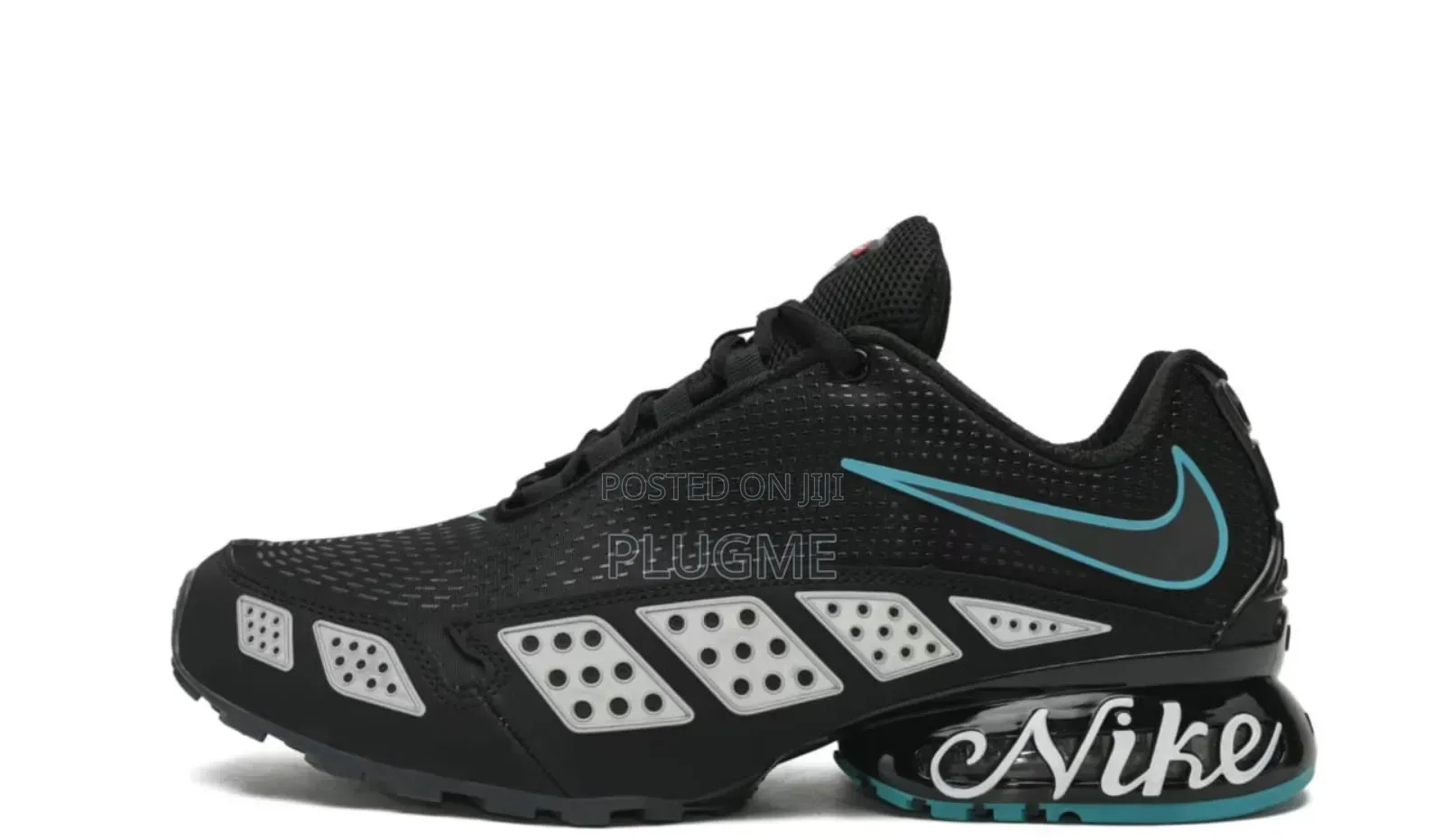Nike Air Max Plus Sneakers
