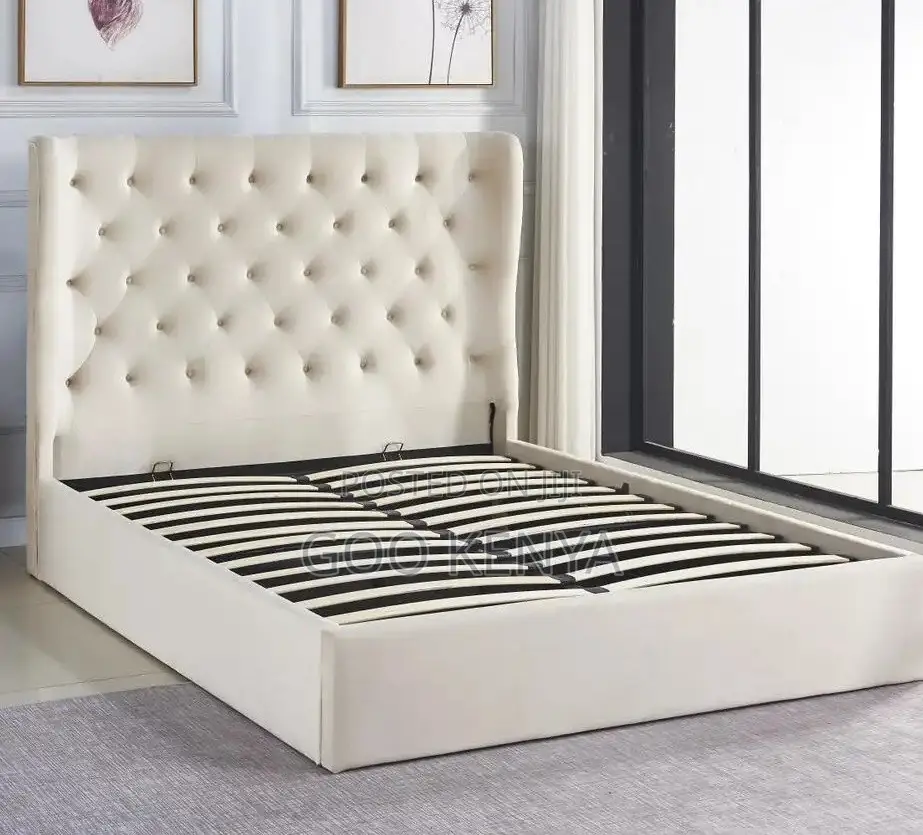 Home Bed; French Diamond-Tufted Soft Velvet King Size Bed Frame