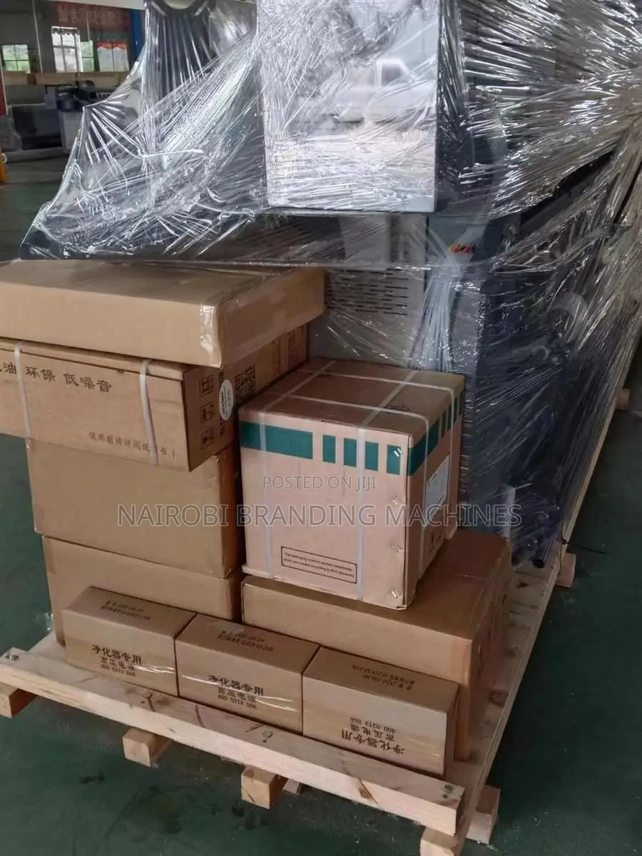 2m Flag/Banners Sublimation Printer for Sale - 4pcs I3200 Heads