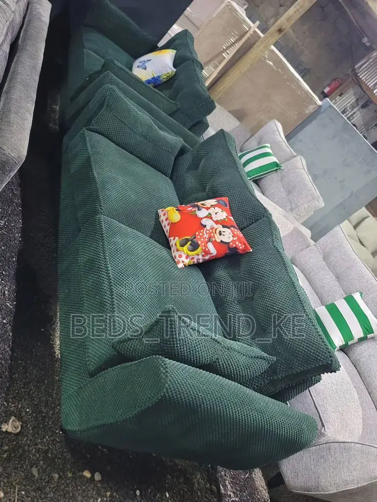 Rich 5 Seater Butterfly Sofa 3,2