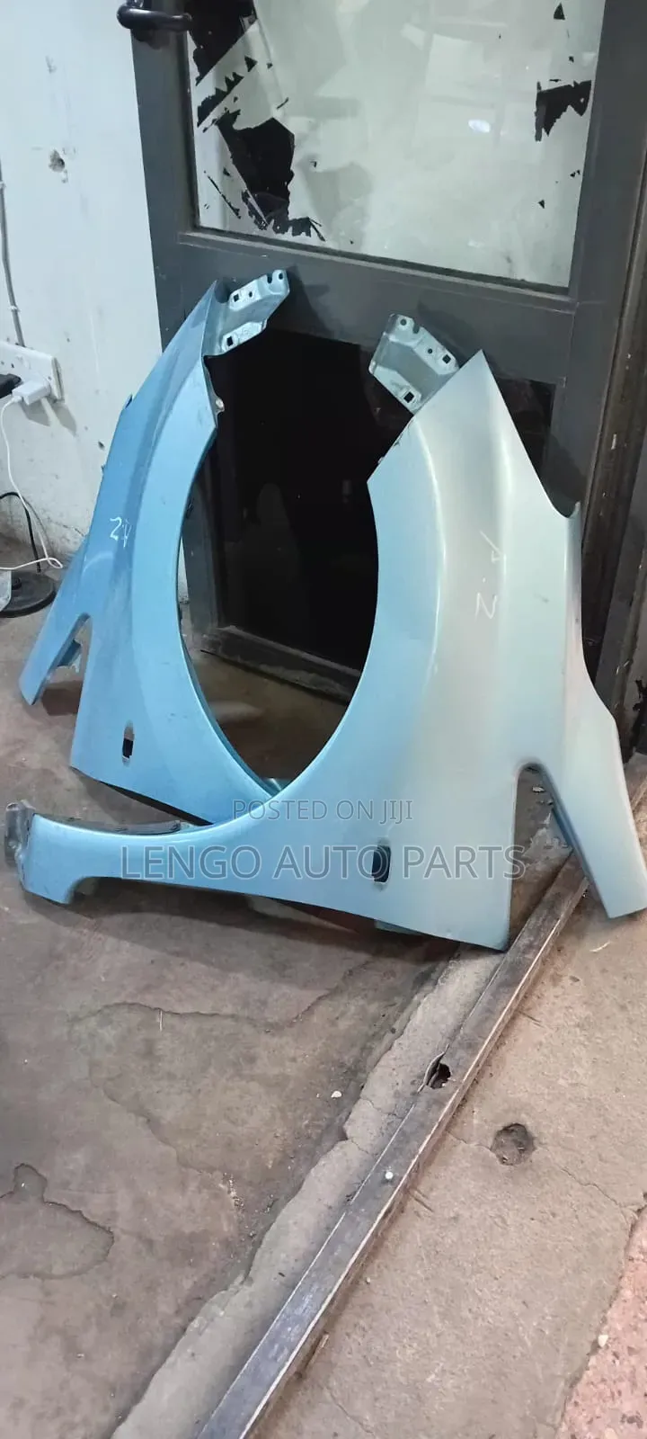 Nissan Note 2012 Front Wing/Fender