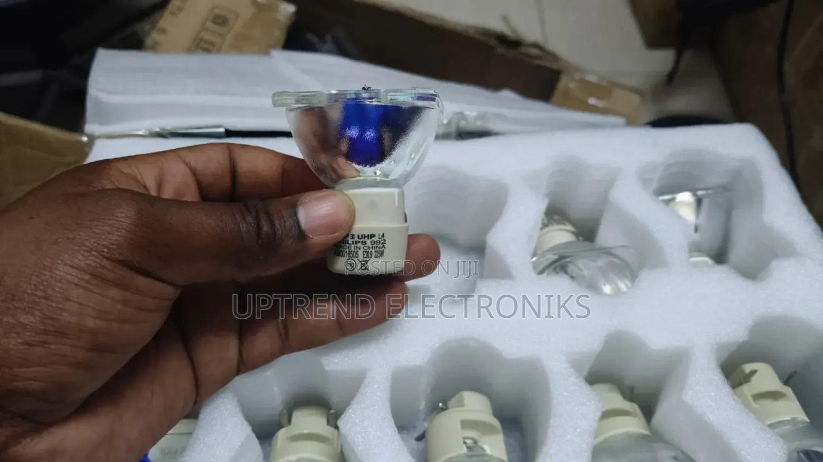 Optoma Projector Lamp Replacement | Genuine Bulbs Professional Service