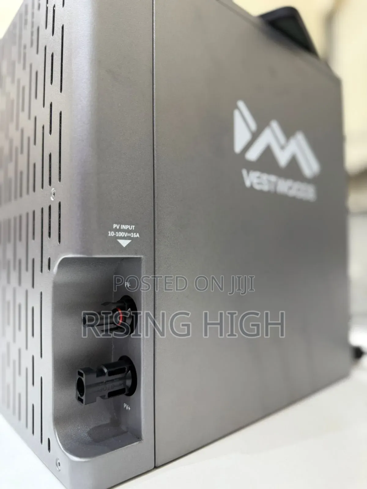 2,000w Vestwoods Station – Solar + Ac Charging 