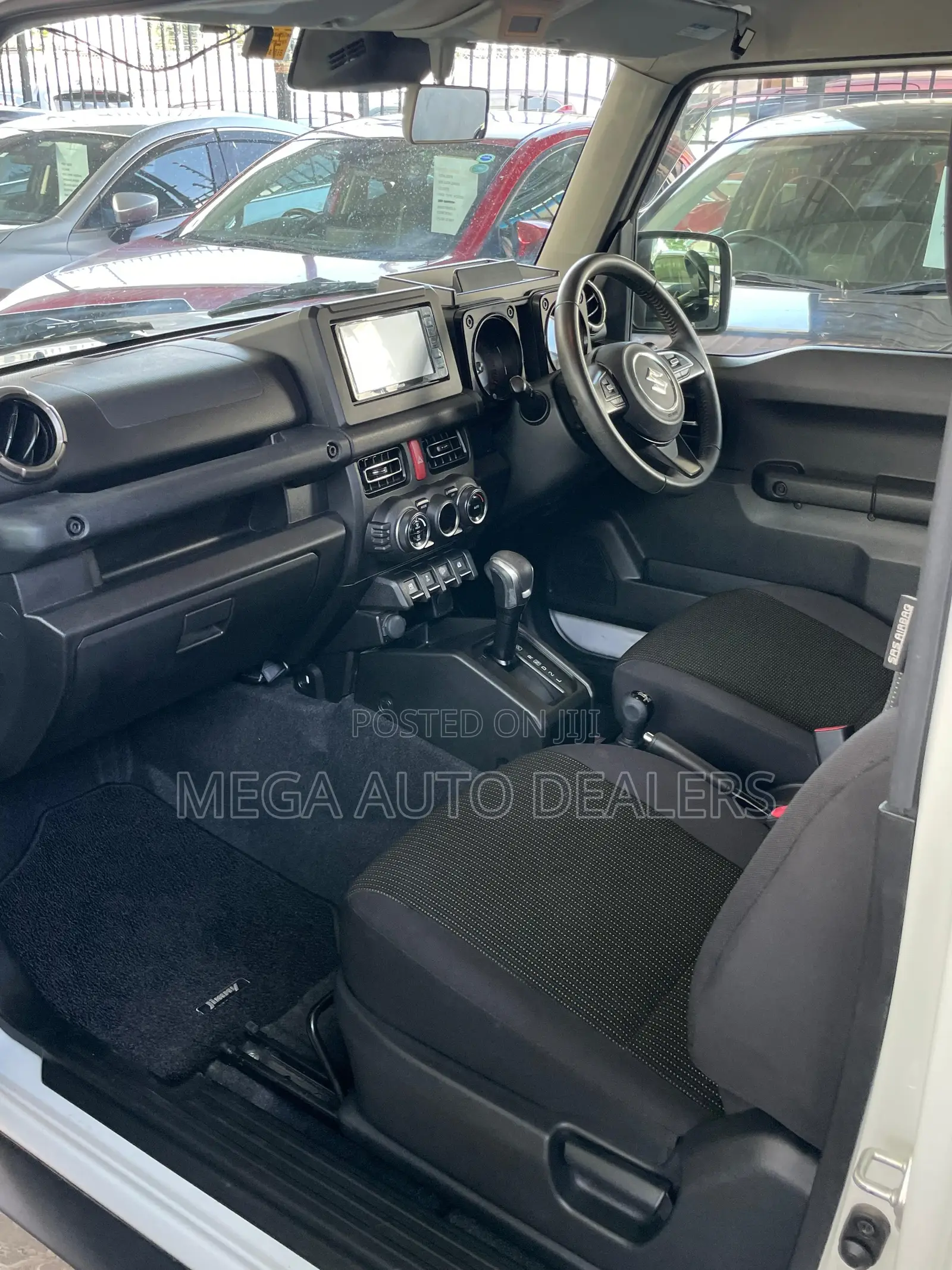 Suzuki Jimny 2021 White