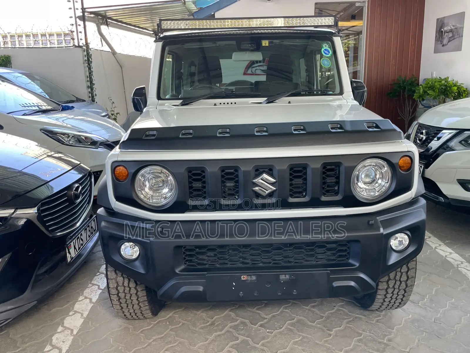Suzuki Jimny 2021 White