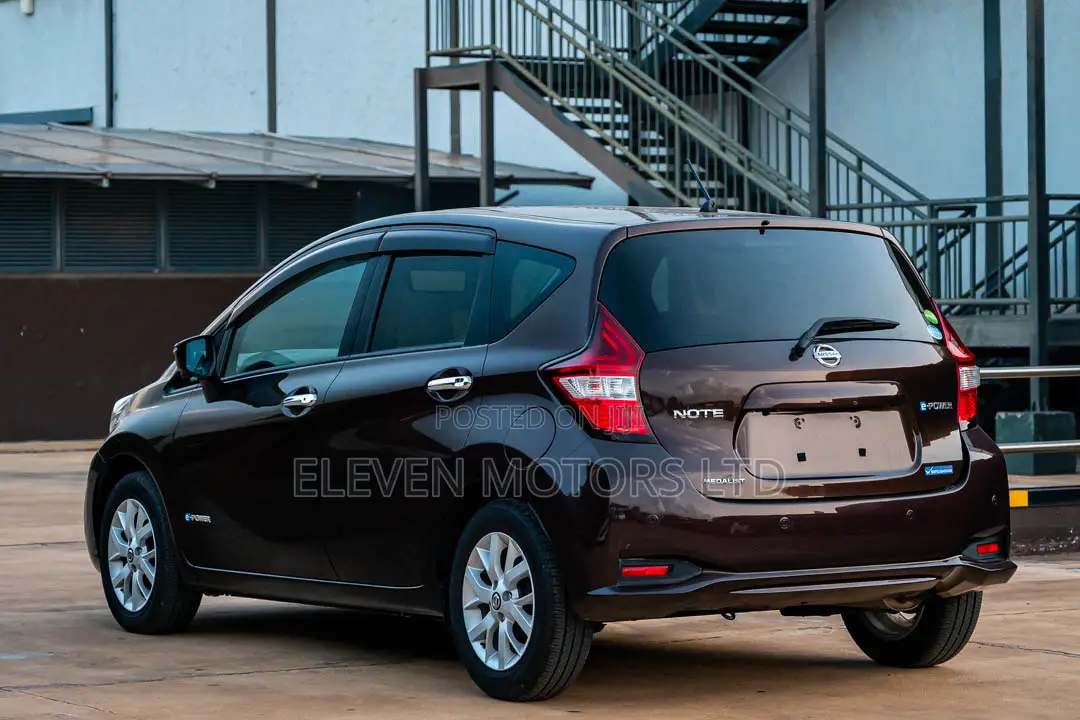 Nissan Note 2018 Brown