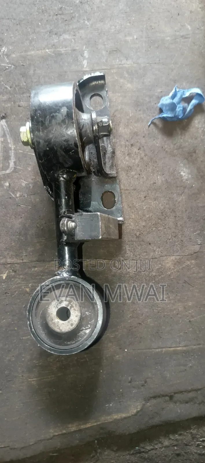 Toyota Harrier 240 Engine Mounting