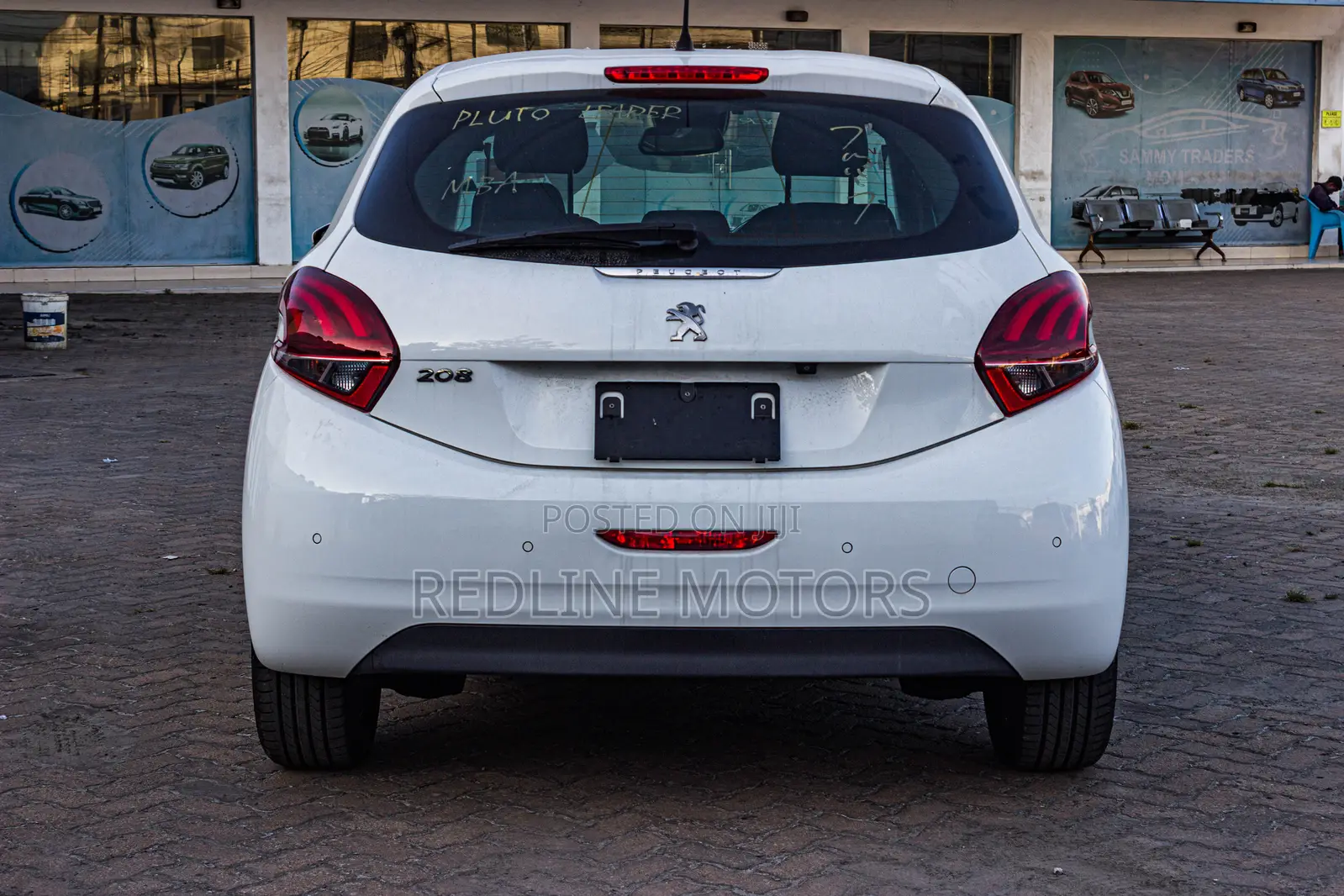 Peugeot 208 2018 White