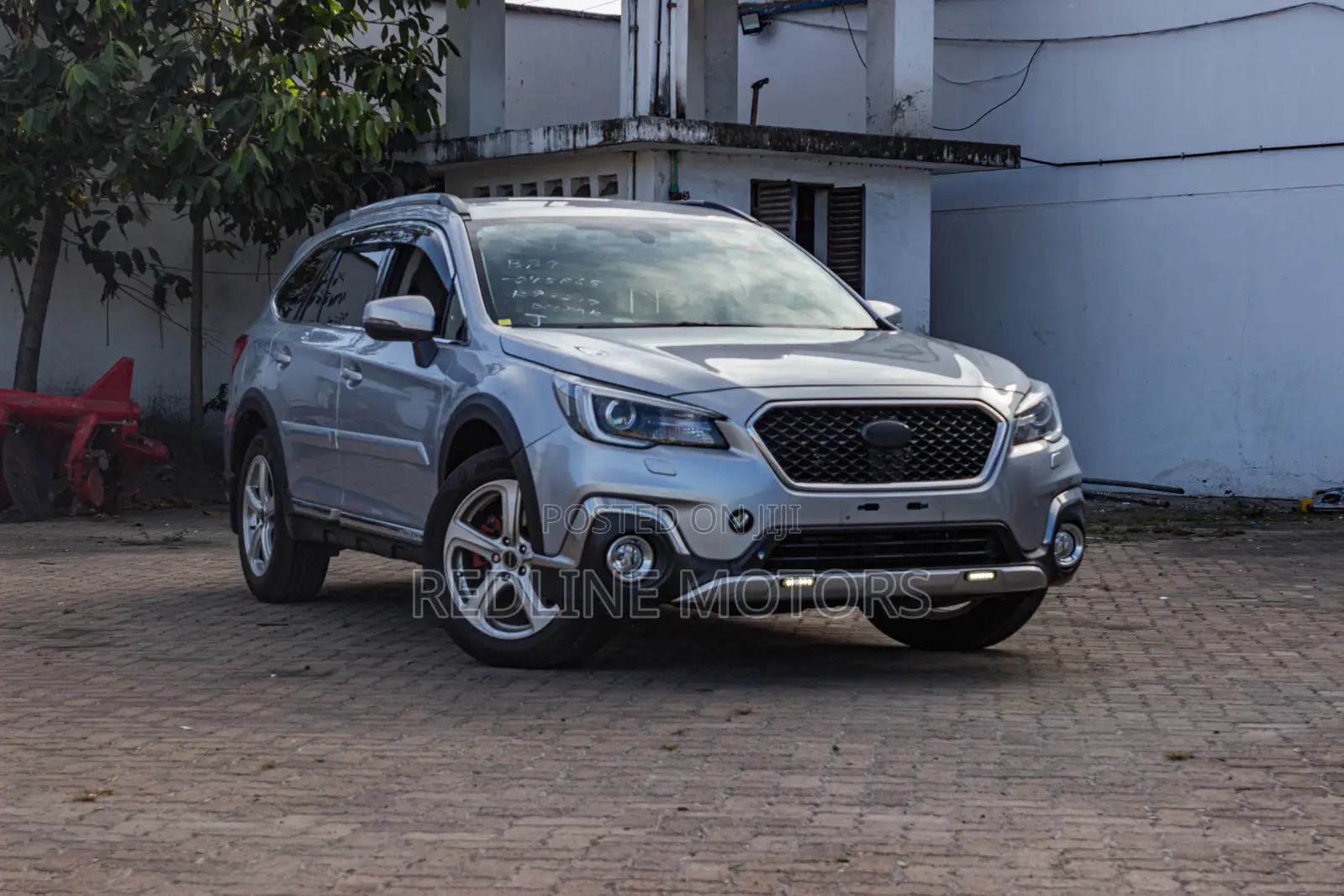 Subaru Outback 2017 Silver