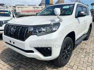 Toyota Land Cruiser Prado 2.7 2021 White