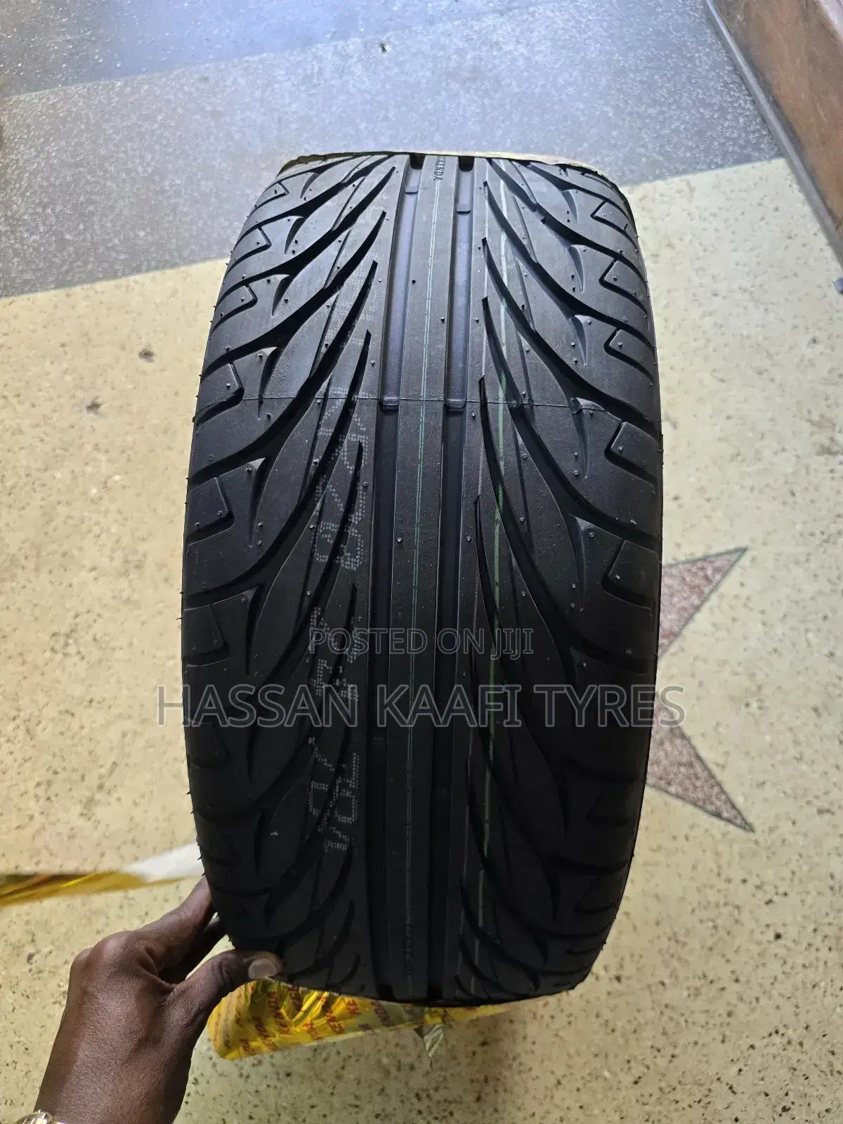 245/45r18 Kenda Tyre