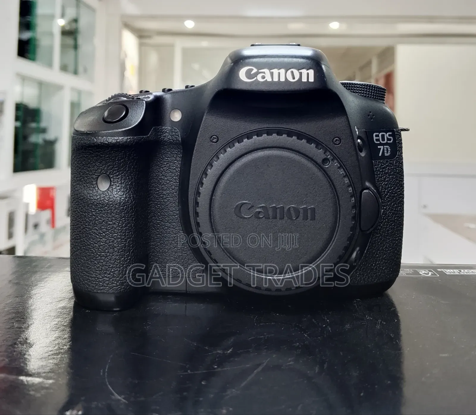 Canon 7d
Canon Eos 7d DSLR Camera (Body Only)