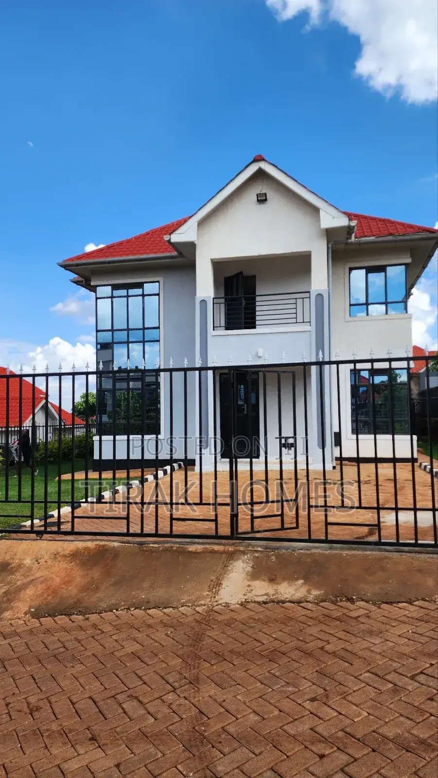 4bdrm Maisonette in Ridge, Kenyatta Road / Theta  for rent
