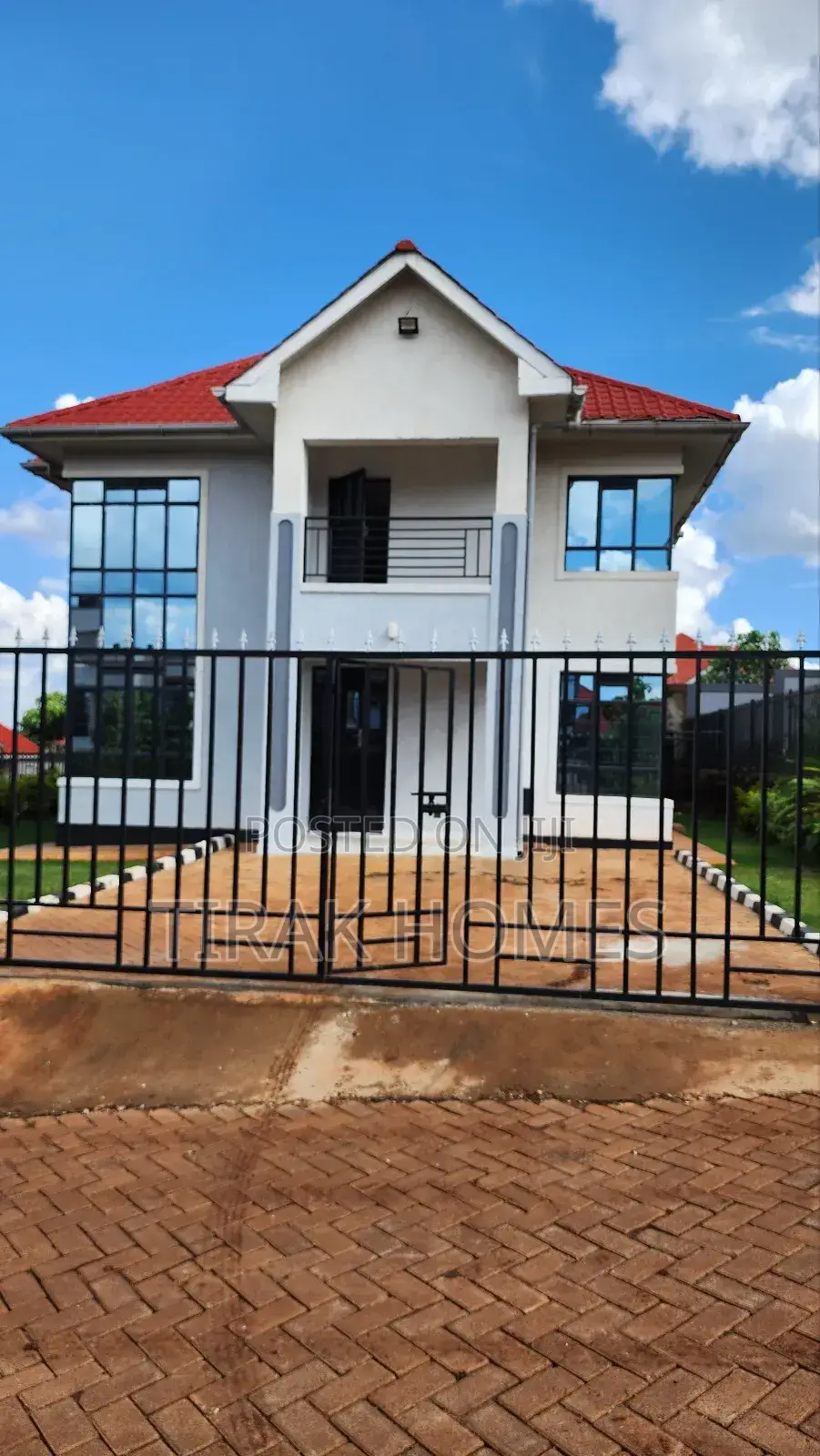 4bdrm Maisonette in Ridge, Kenyatta Road / Theta  for rent
