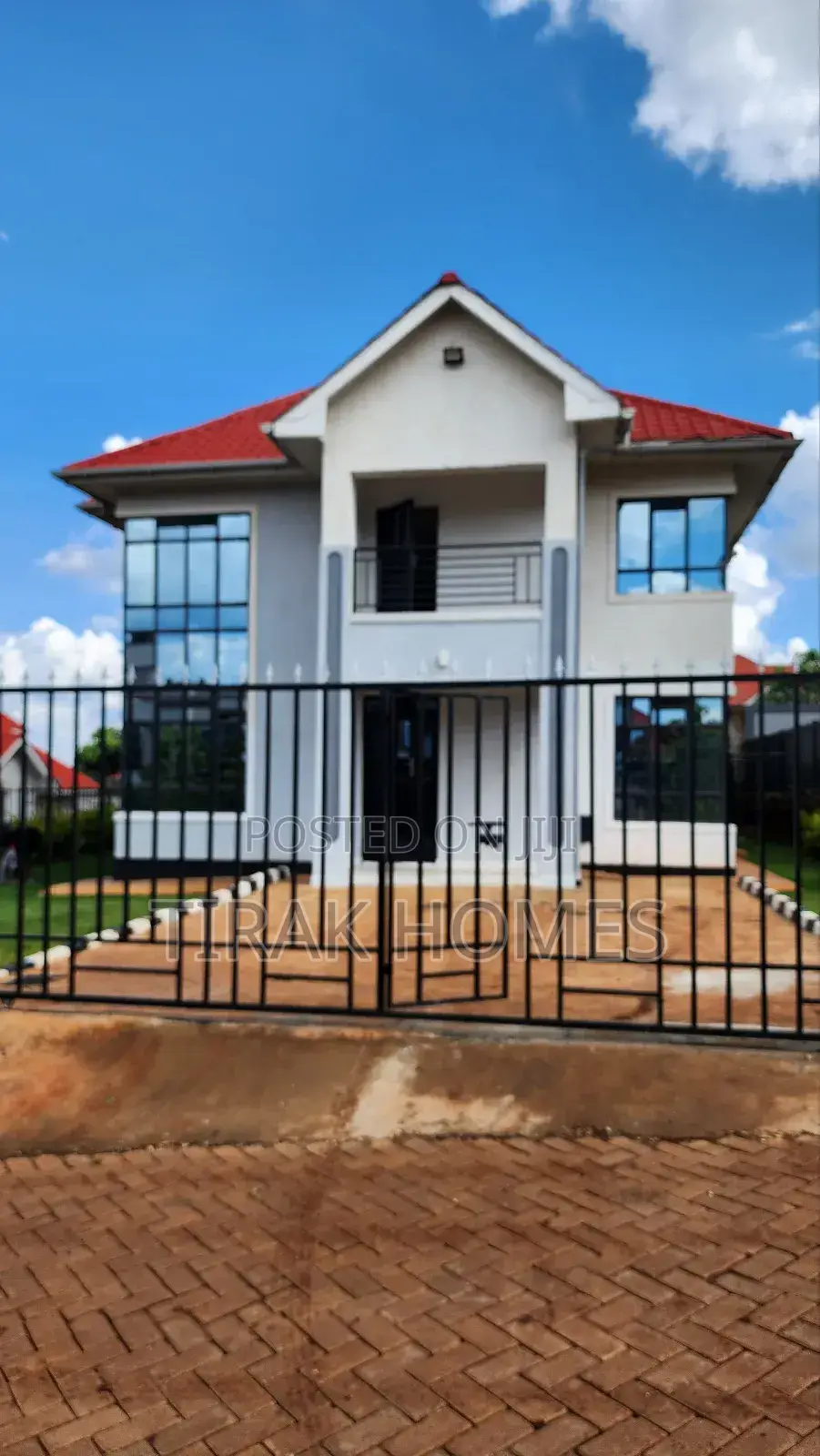 4bdrm Maisonette in Ridge, Kenyatta Road / Theta  for rent