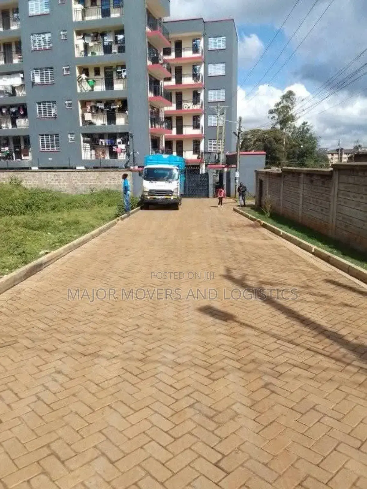 Transit Trucks/Lorries for Errands and Movers Are Available