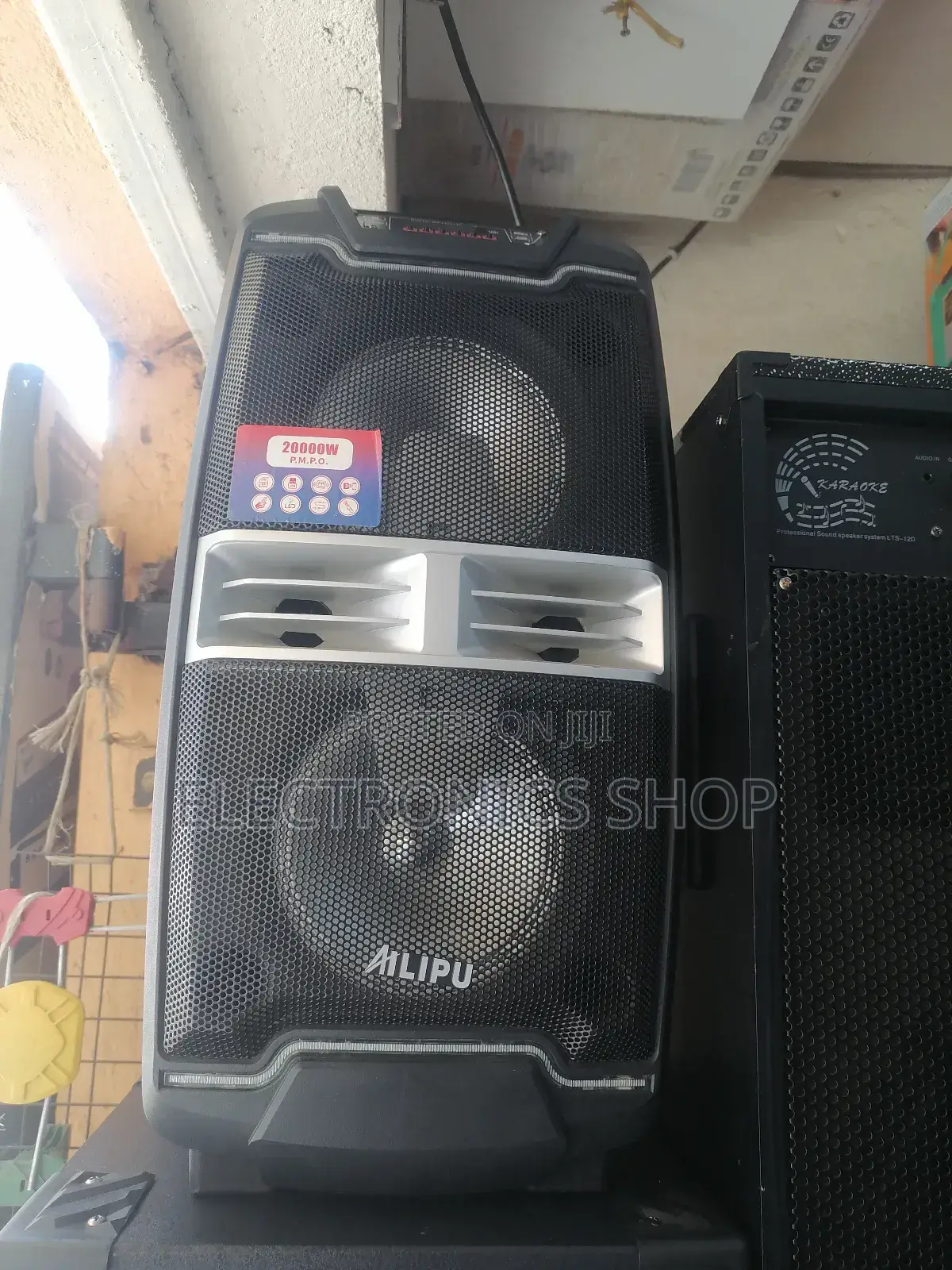 Ailipu Rechargerble Bt,Usb,And Mic Potable Speaker.