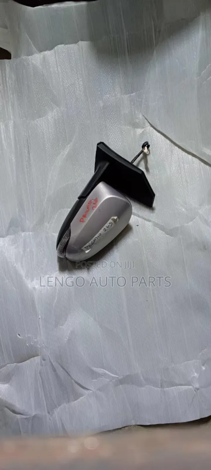 Toyota Premio 265 Left Sidemirror