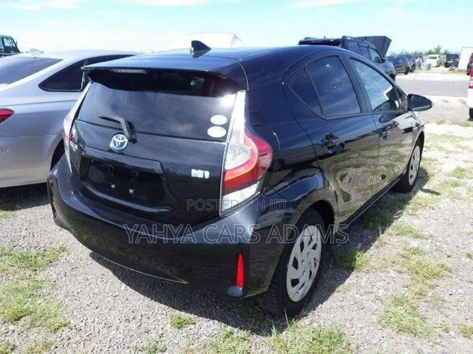 Toyota Aqua 2018 Black