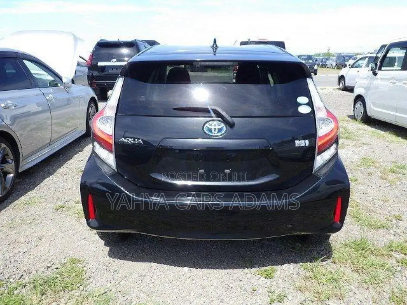 Toyota Aqua 2018 Black