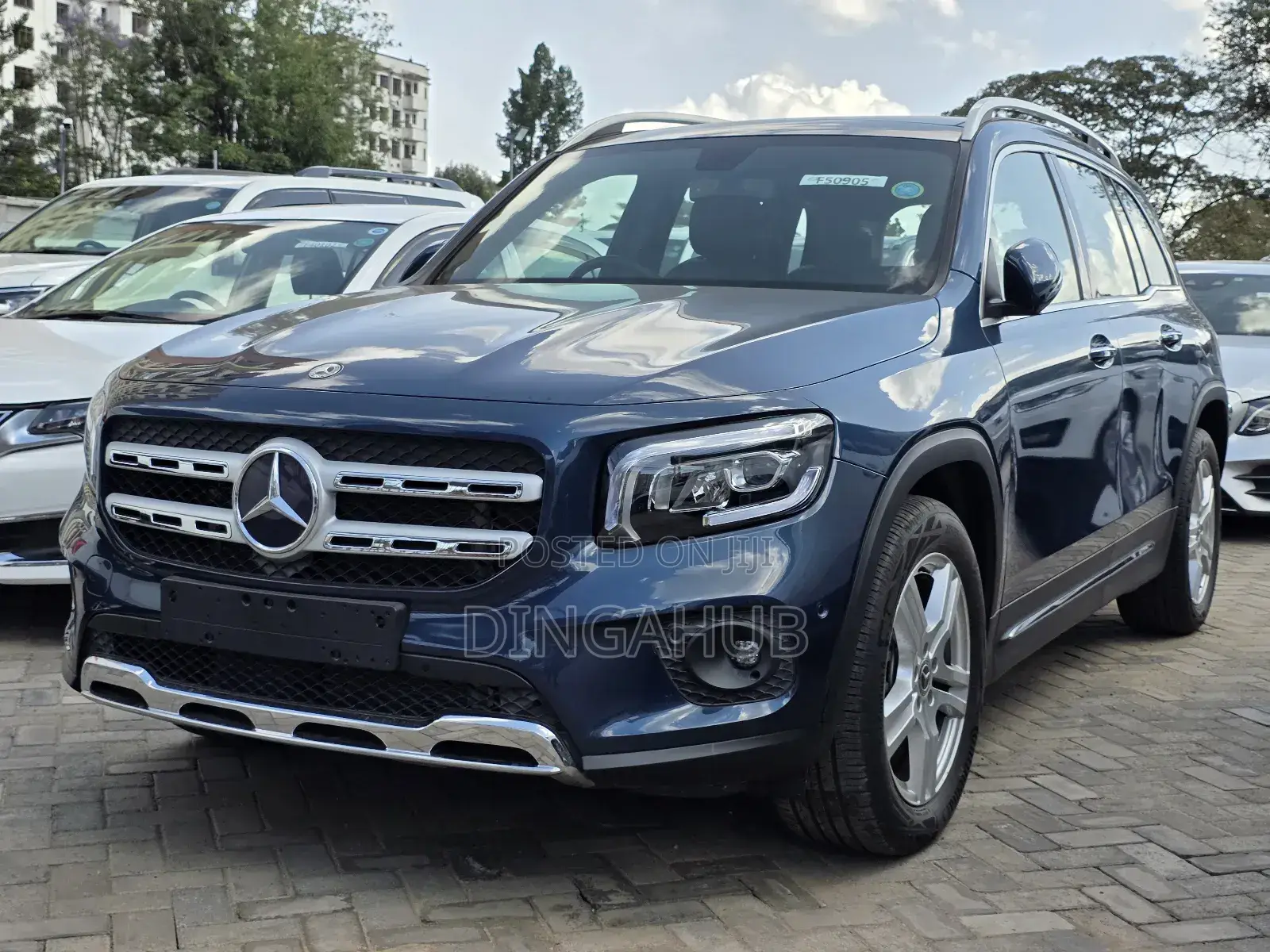 New Mercedes-Benz GLB-Class GLB 250 4MATIC 2021 Blue