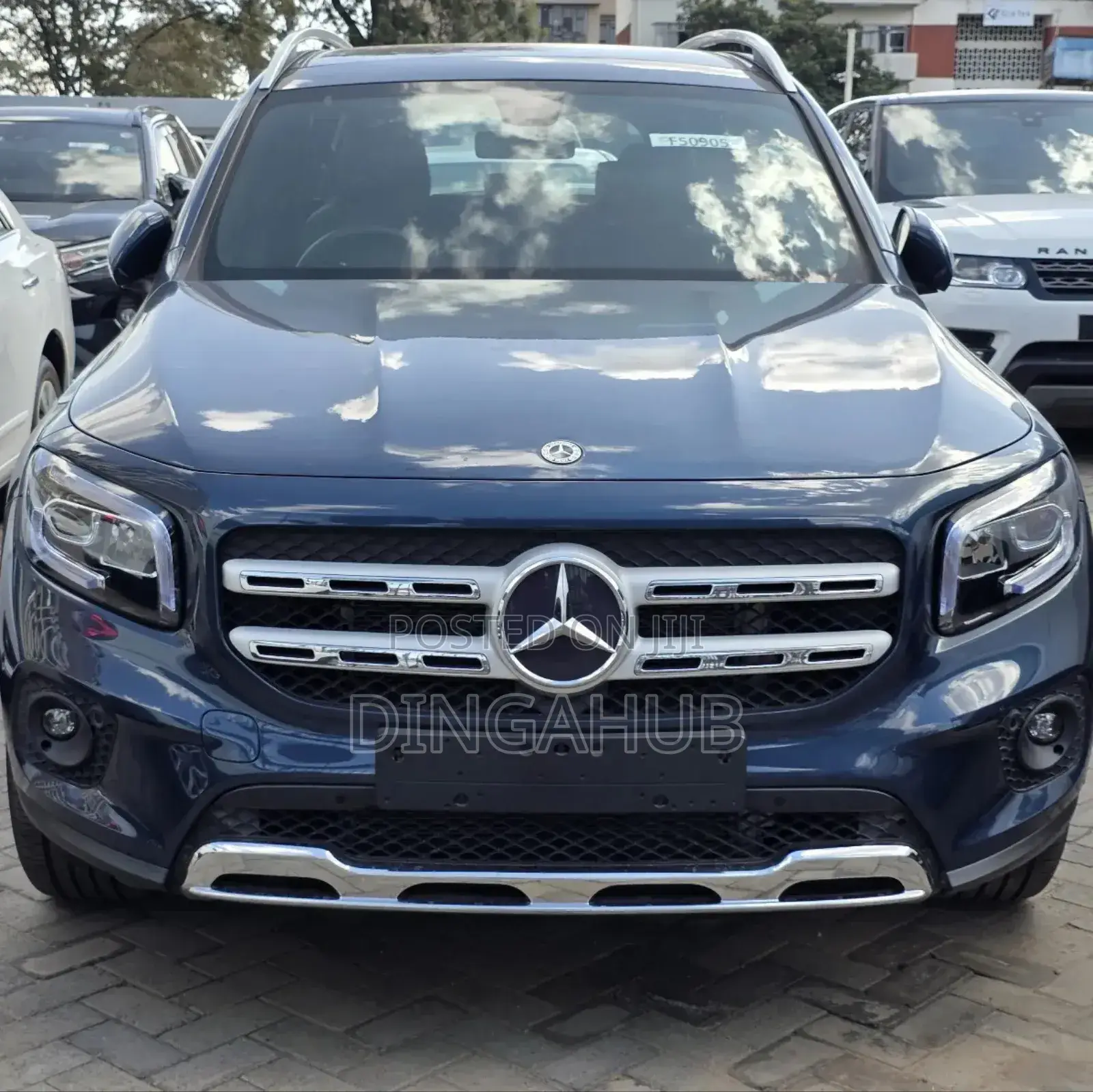 New Mercedes-Benz GLB-Class GLB 250 4MATIC 2021 Blue