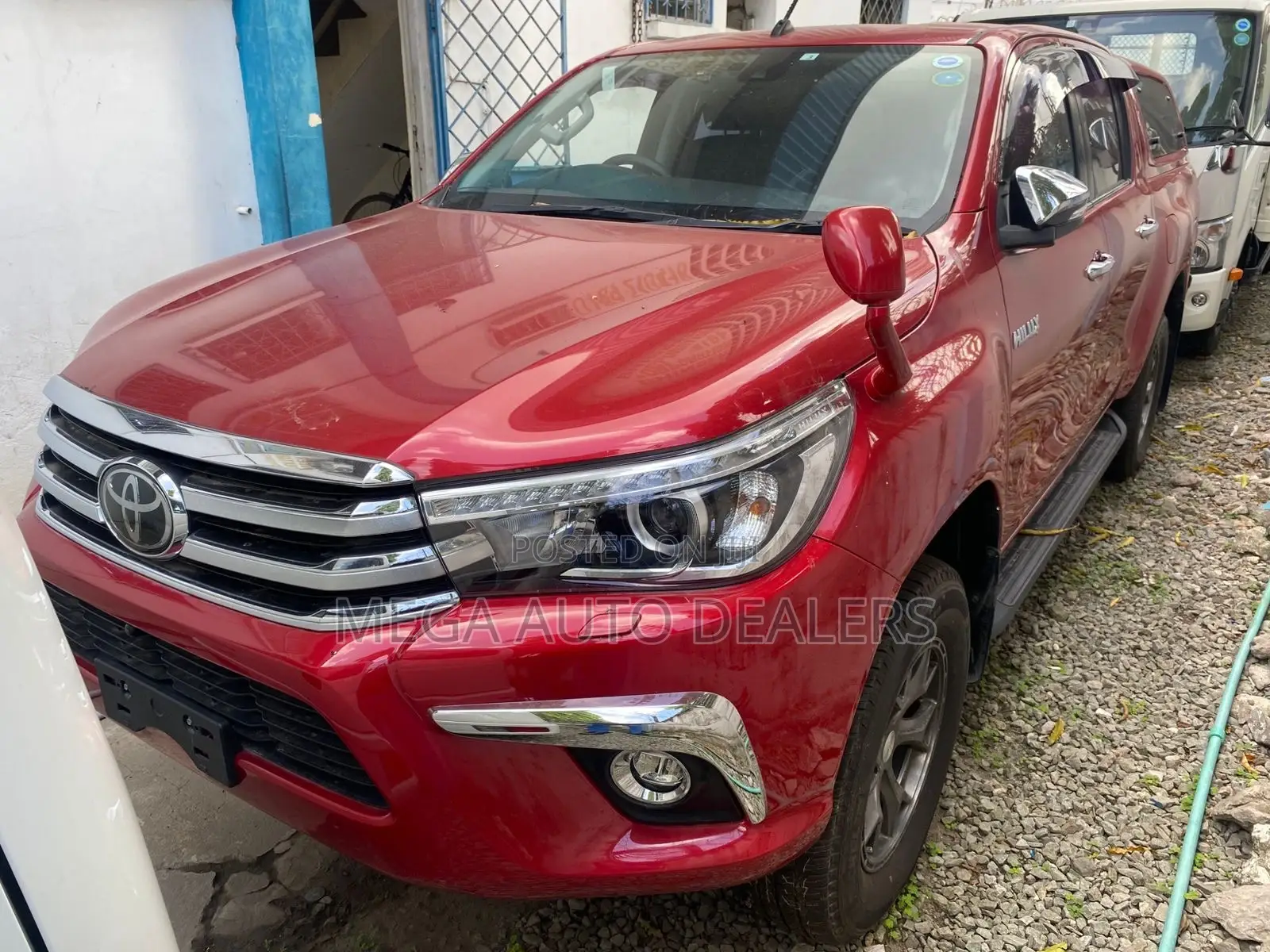 Toyota Hilux 2018 Red