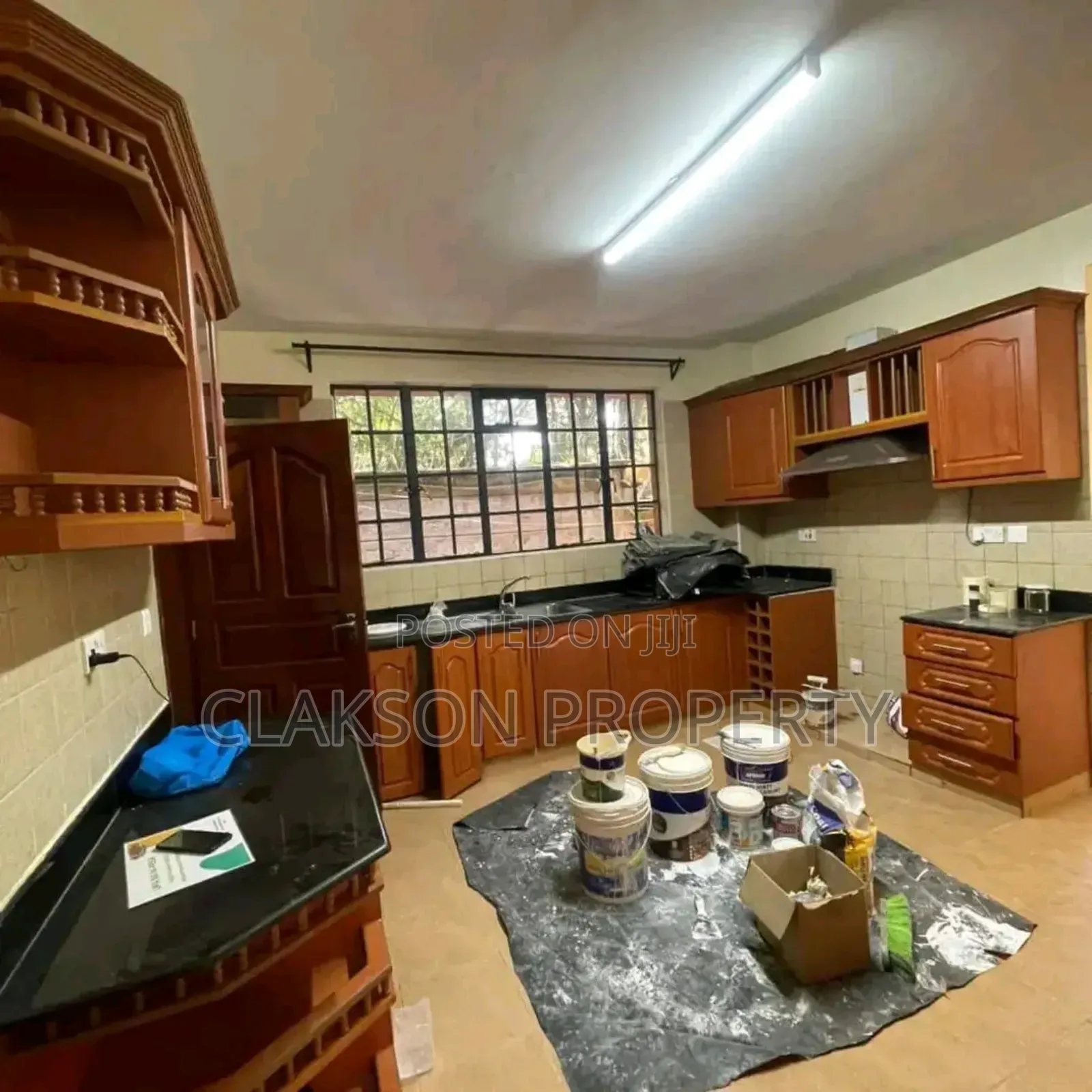 4bdrm Townhouse / Terrace in Riara Road, Kilimani for rent