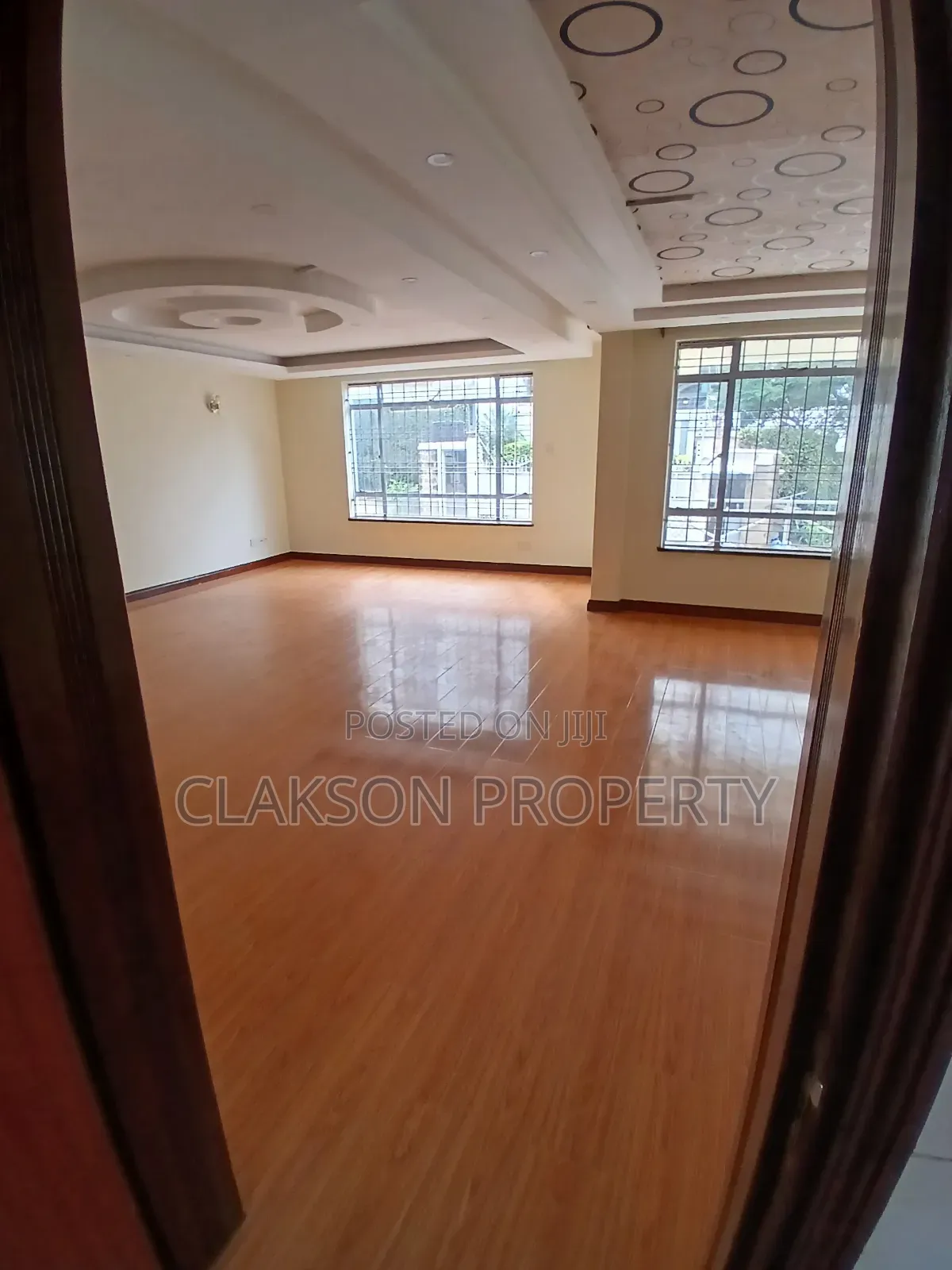 4bdrm Apartment in Riverside for rent