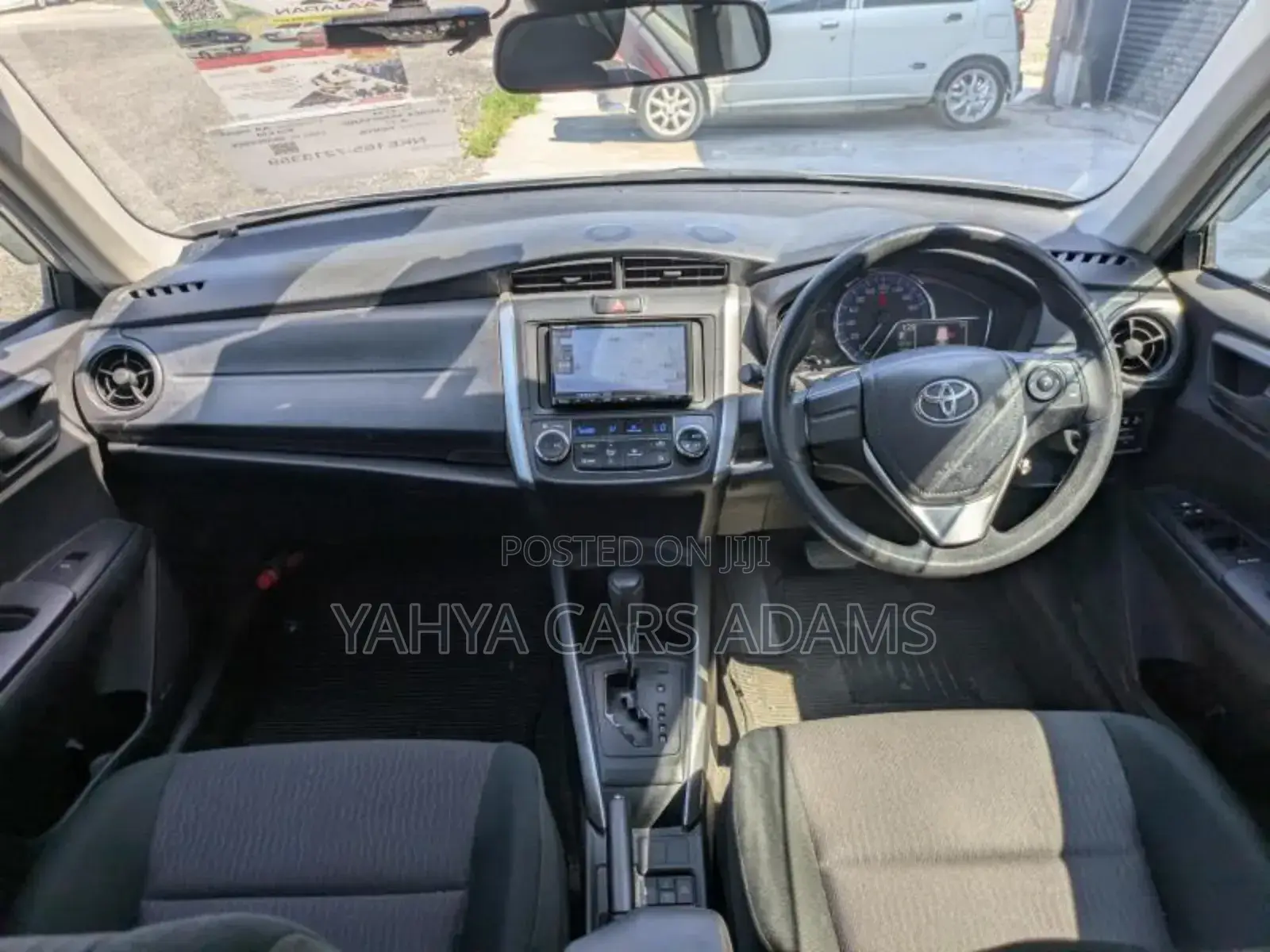 Toyota Corolla Fielder 1.5 Hybrid FWD 2019 Silver