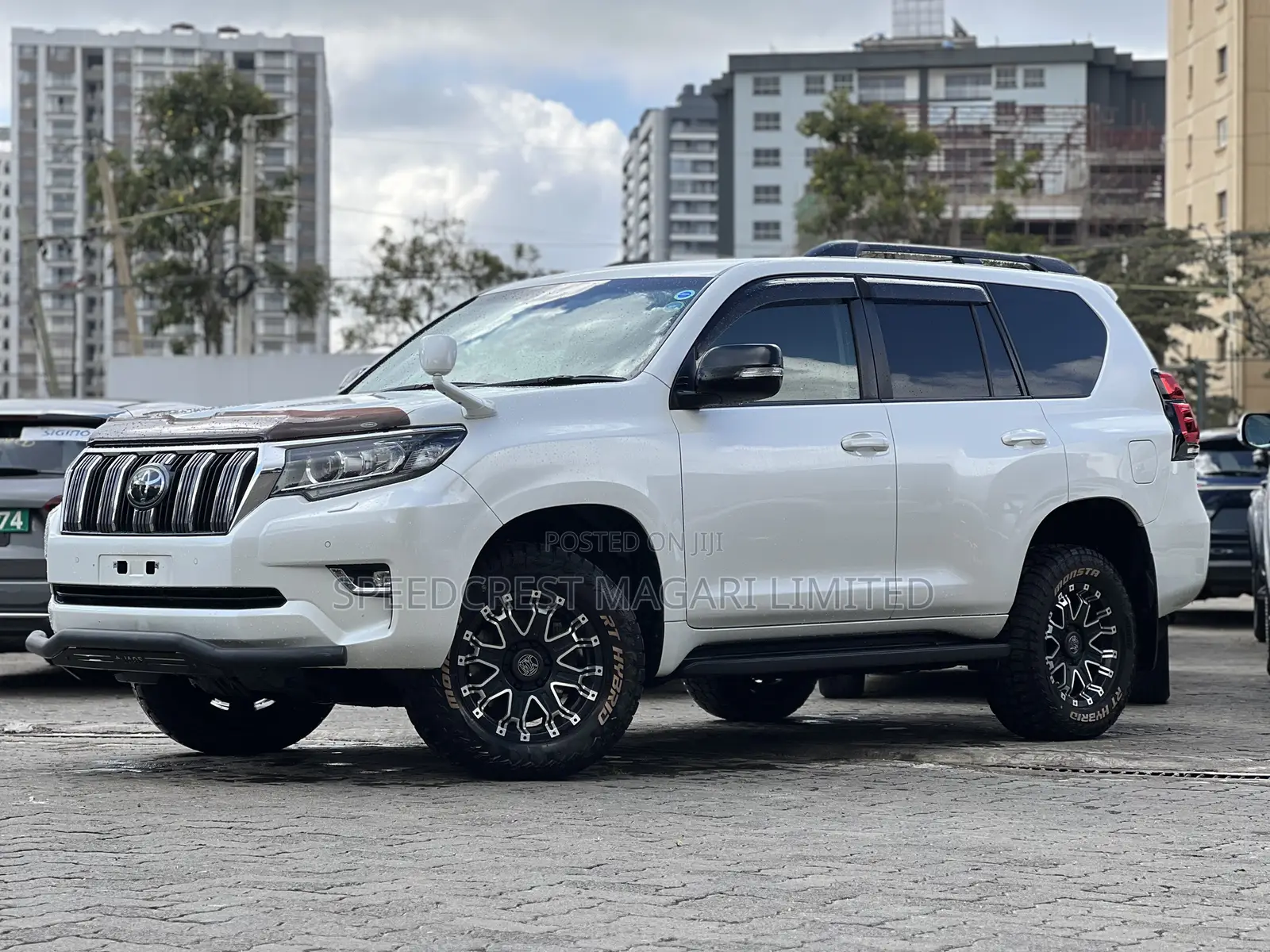 Toyota Land Cruiser Prado 2019 White
