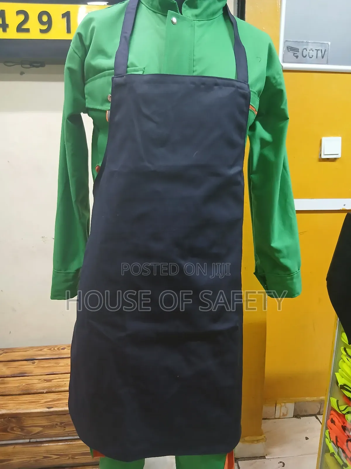 Black Cotton Will Aprons