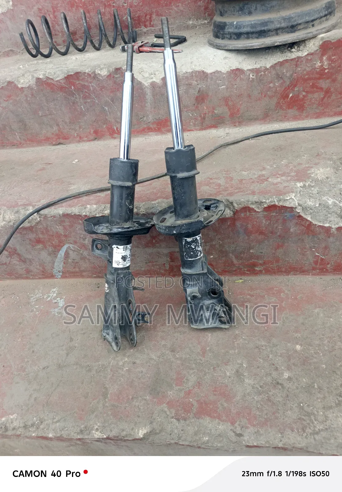Honda Fit Shattle Front Shock 