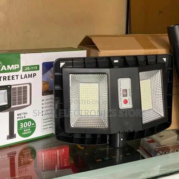 Long Working Hours 300watts Solar Street Lights Outdoor Led Solar