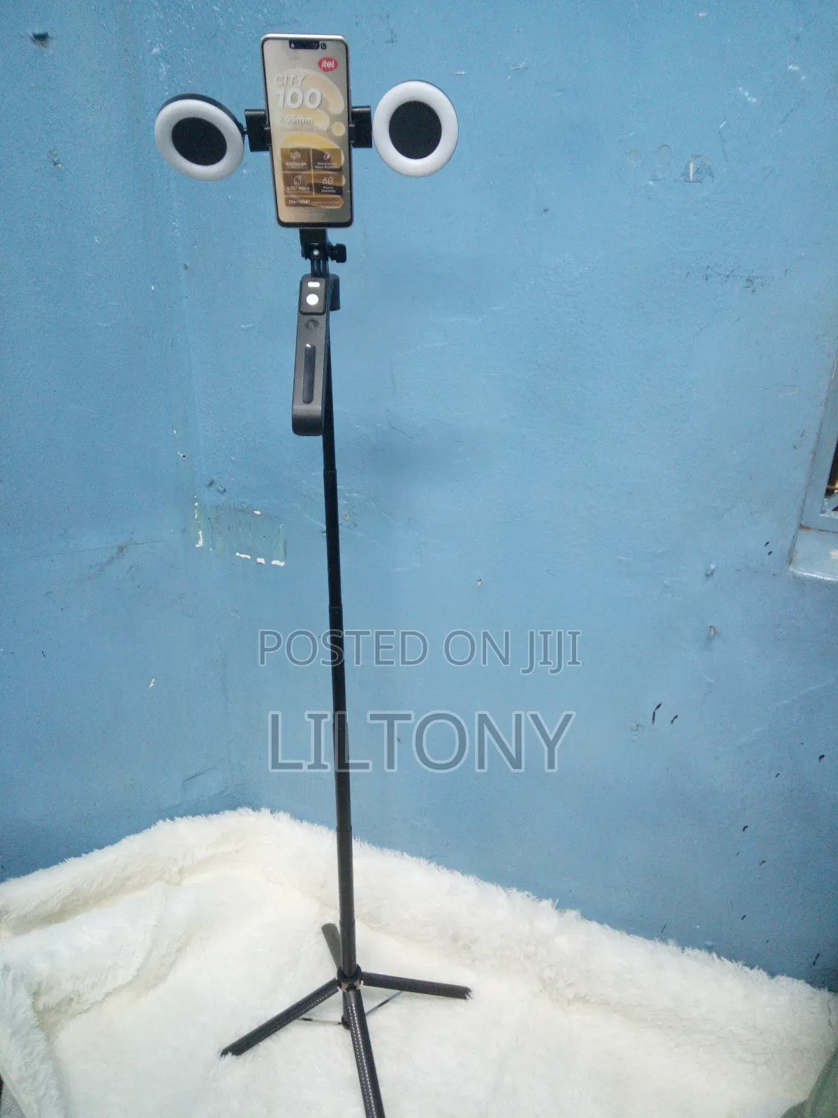 1.8 M Ai Intelligence Tripod With Right
