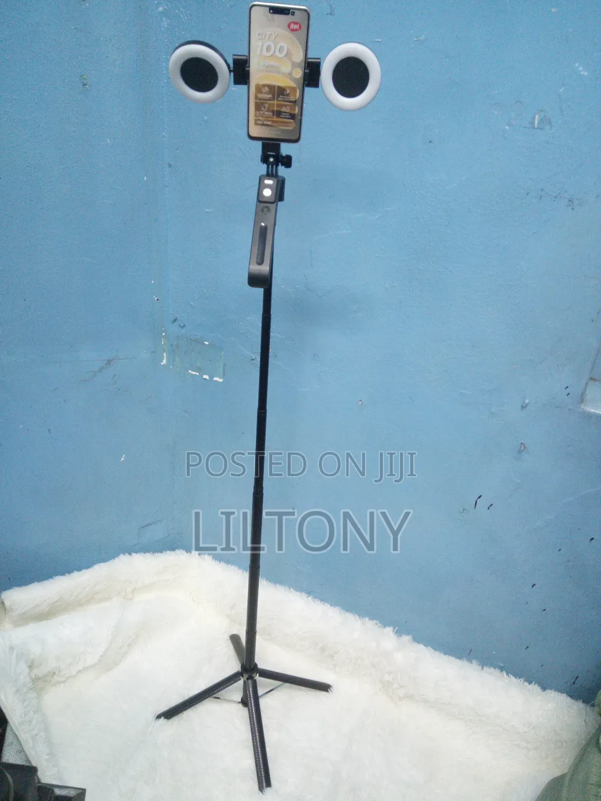1.8 M Ai Intelligence Tripod With Right