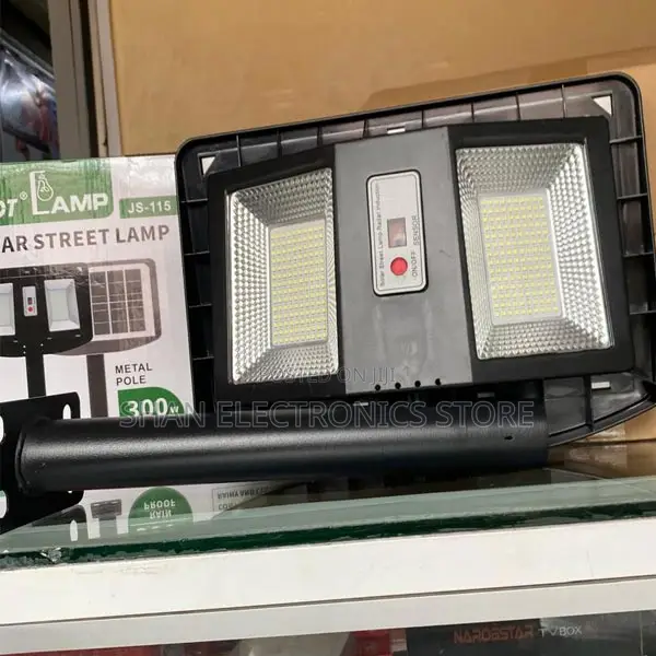 300w Rechargeable Solar Street Light With Motion Sensor Cl-115 (300w)