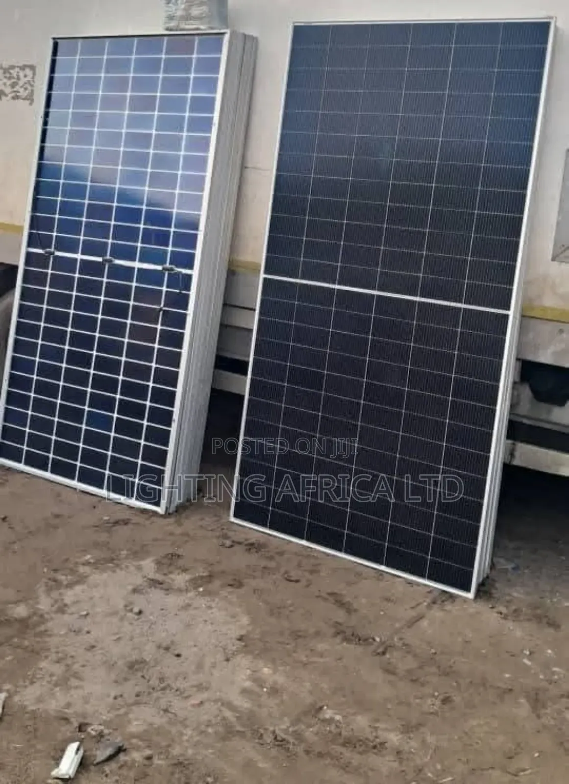 625 Watts Jinko Bifacial All Weather Solar Panels Half Cell