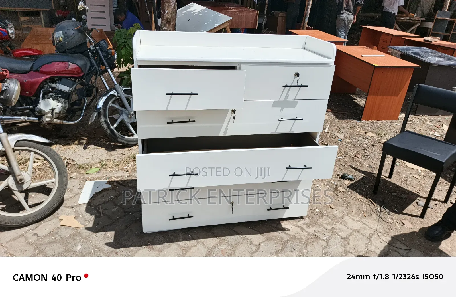 Modern Kids Chest Of Drawers/ Vanity Wardrobes