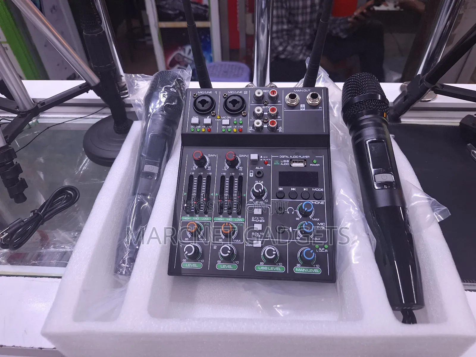 5 Channel Wireless Mixer 2 Microphone Usb Multiline Input 48v Phantom