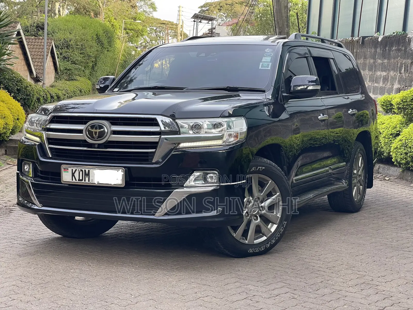 Toyota Land Cruiser 2016 Black