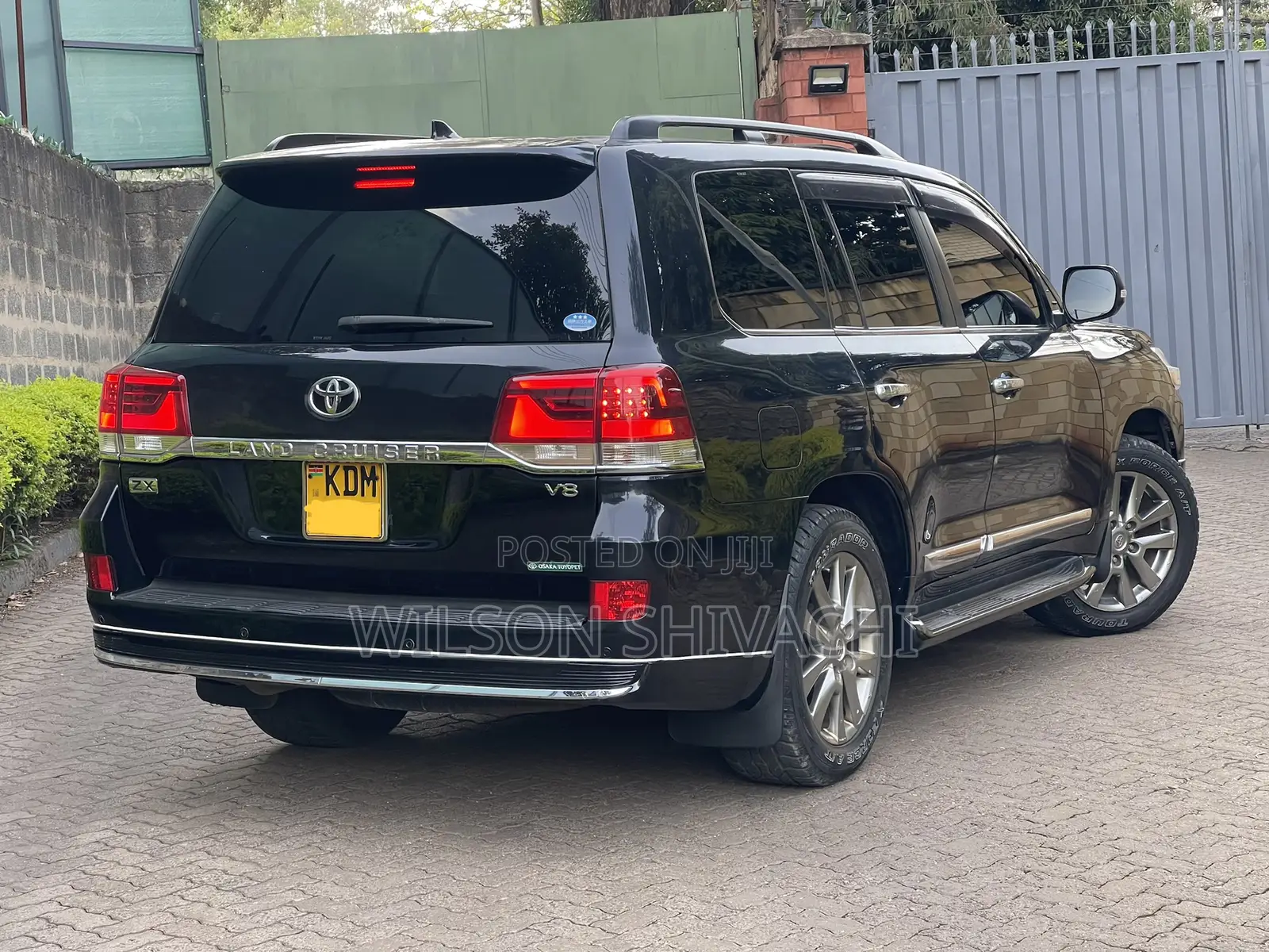 Toyota Land Cruiser 2016 Black