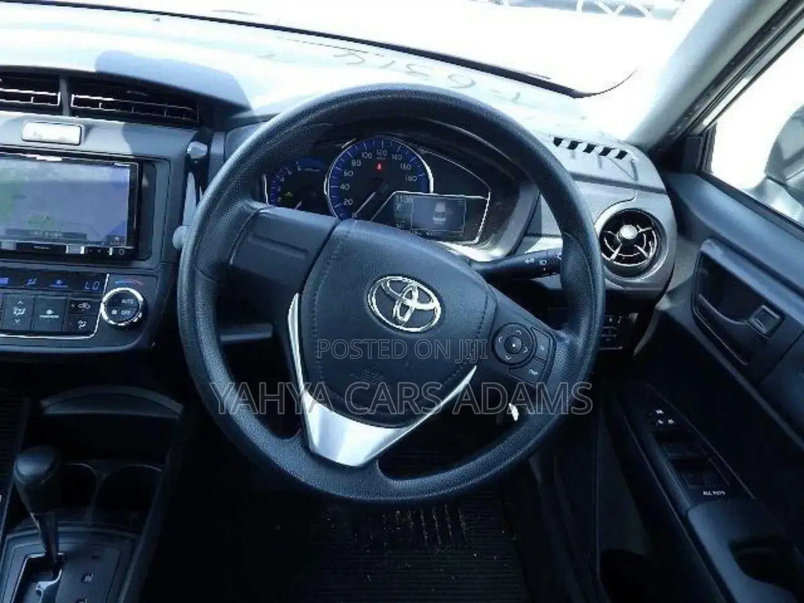 Toyota Axio 1.5 Hybrid 2WD 2019 Silver