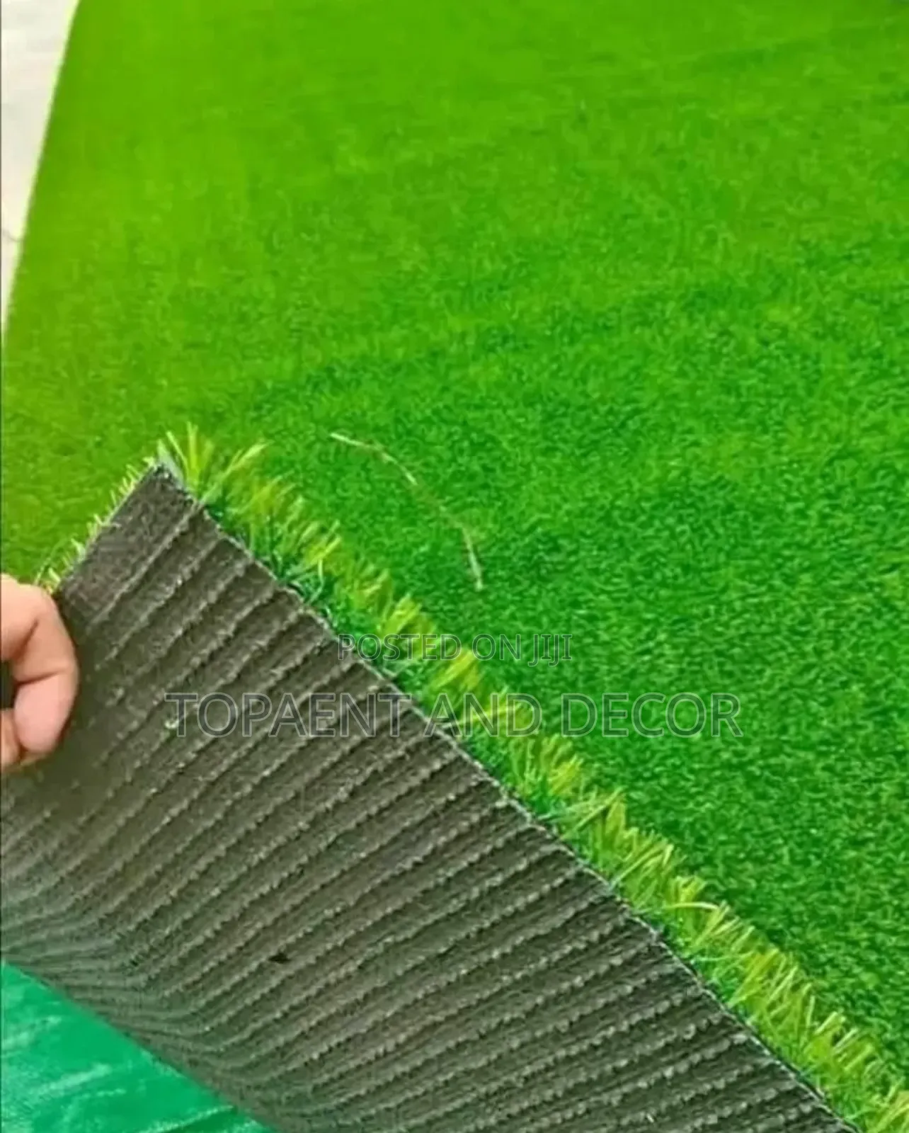 Natural Look Synthetic Grass Roll