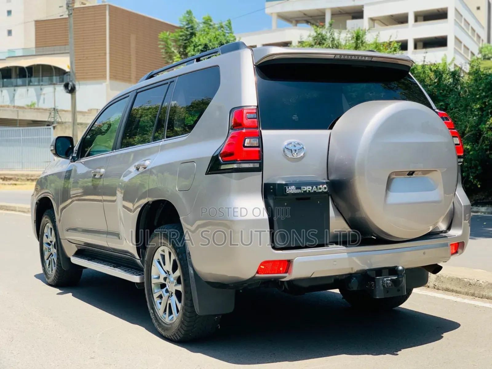 Toyota Land Cruiser Prado 2019 Silver