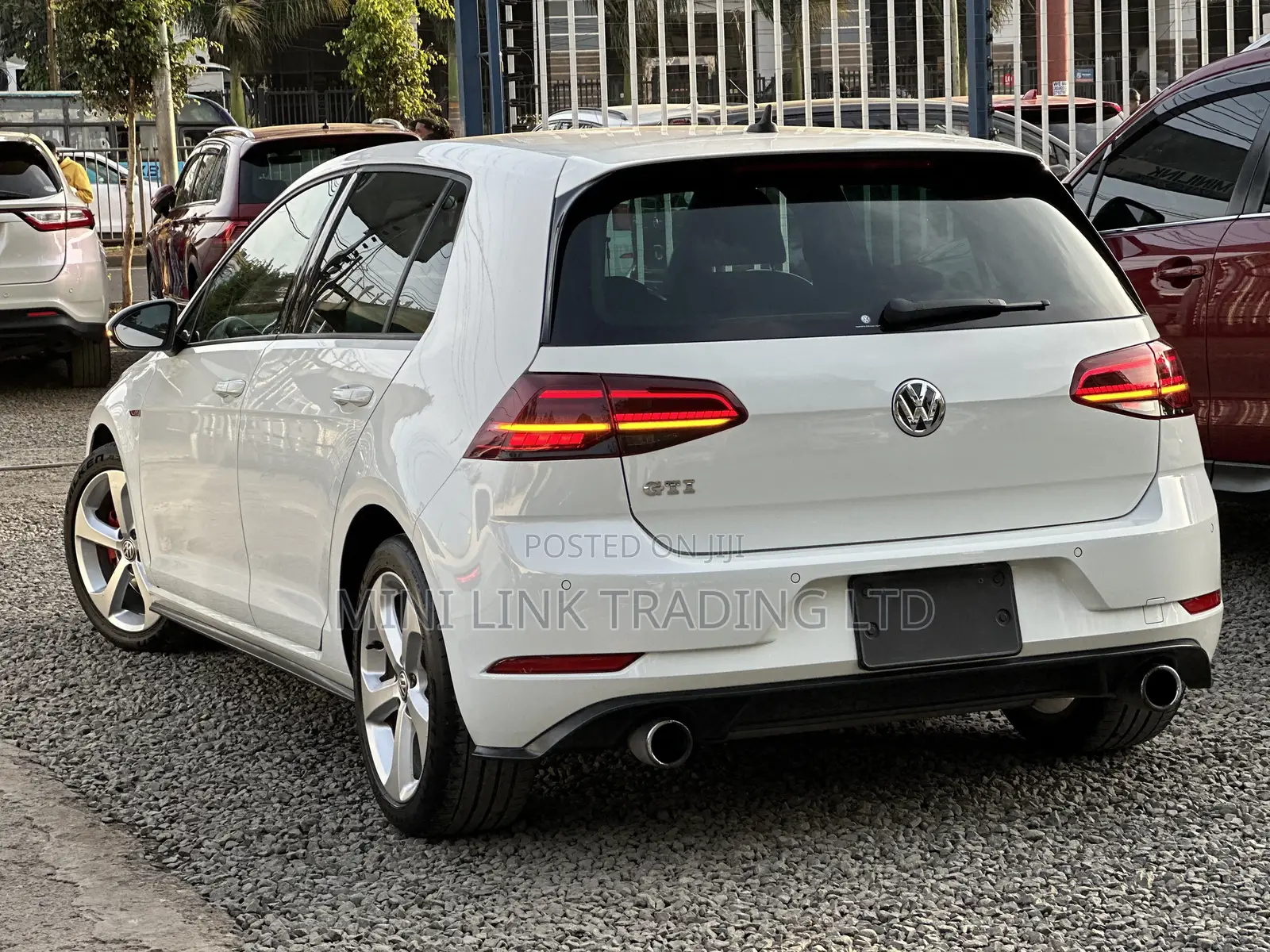 Volkswagen Golf GTI 2.0T S 2018 White