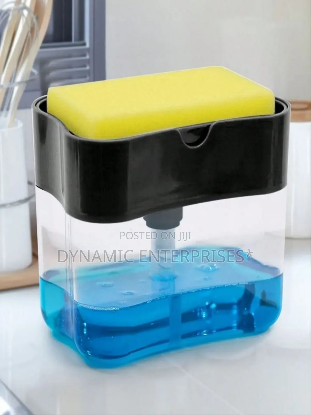 2-in-1 Soap Pump Dispenser With an Integrated Sponge Holder